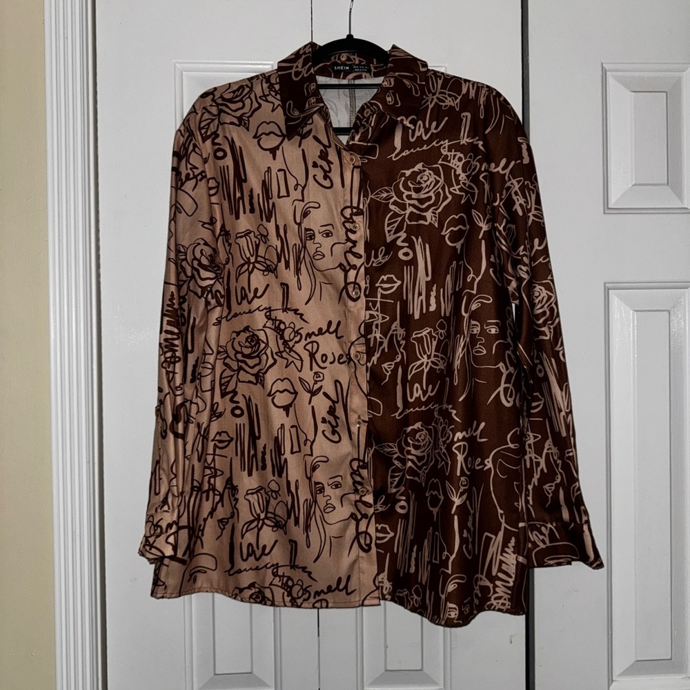 SHEIN SXY Floral & Letter Graphic Two Tone Blouse - Picture 5 of 6